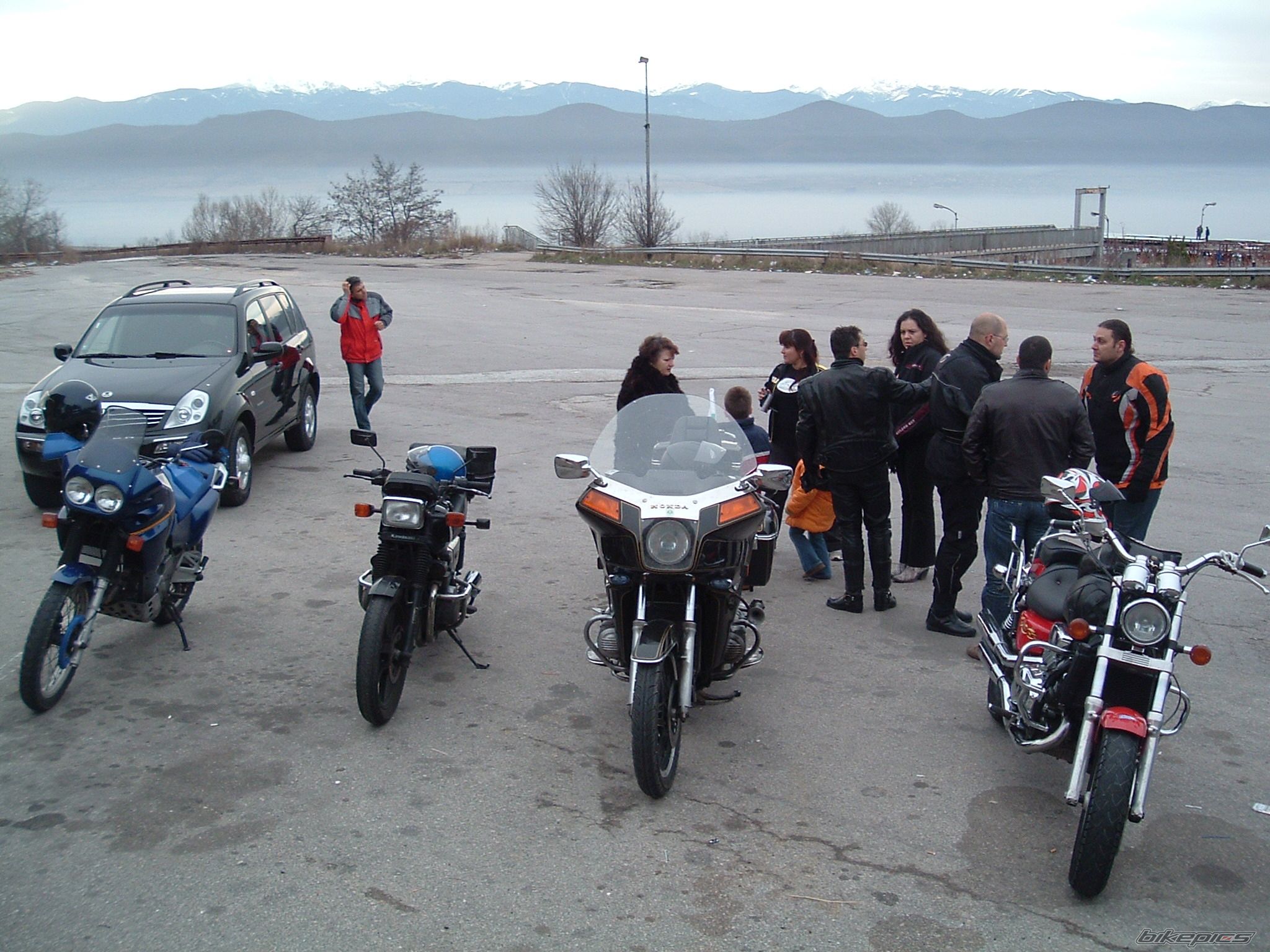 Photo 748997