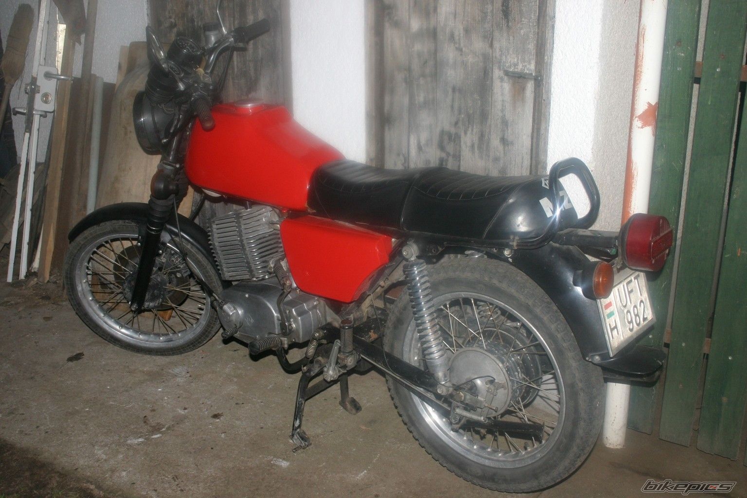 Photo 750513