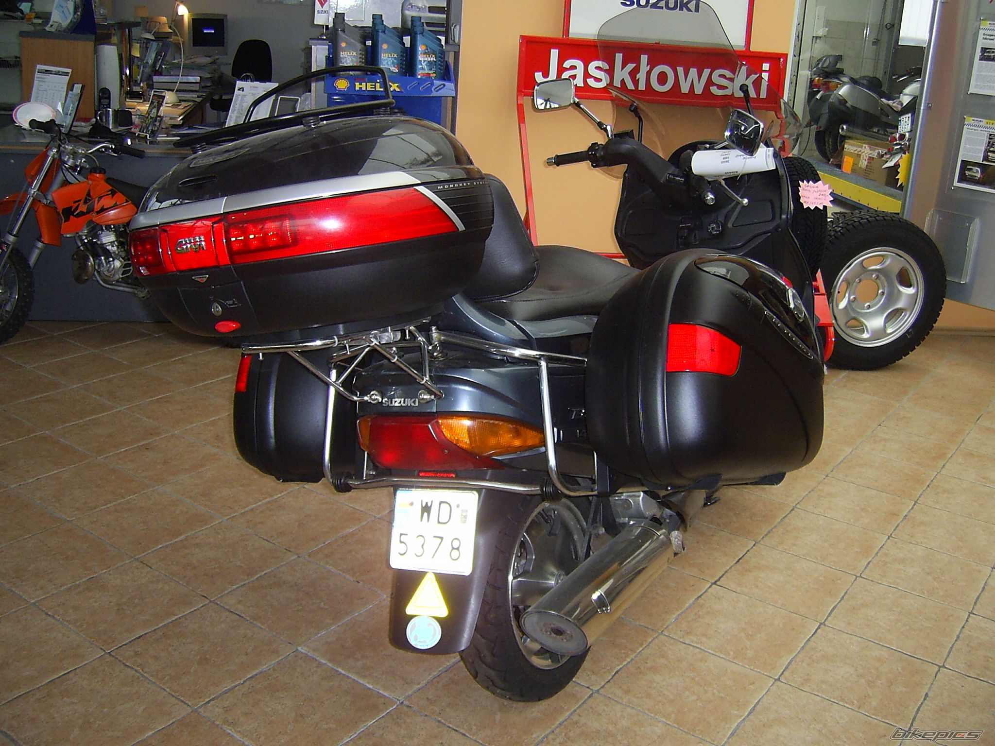Photo 750869