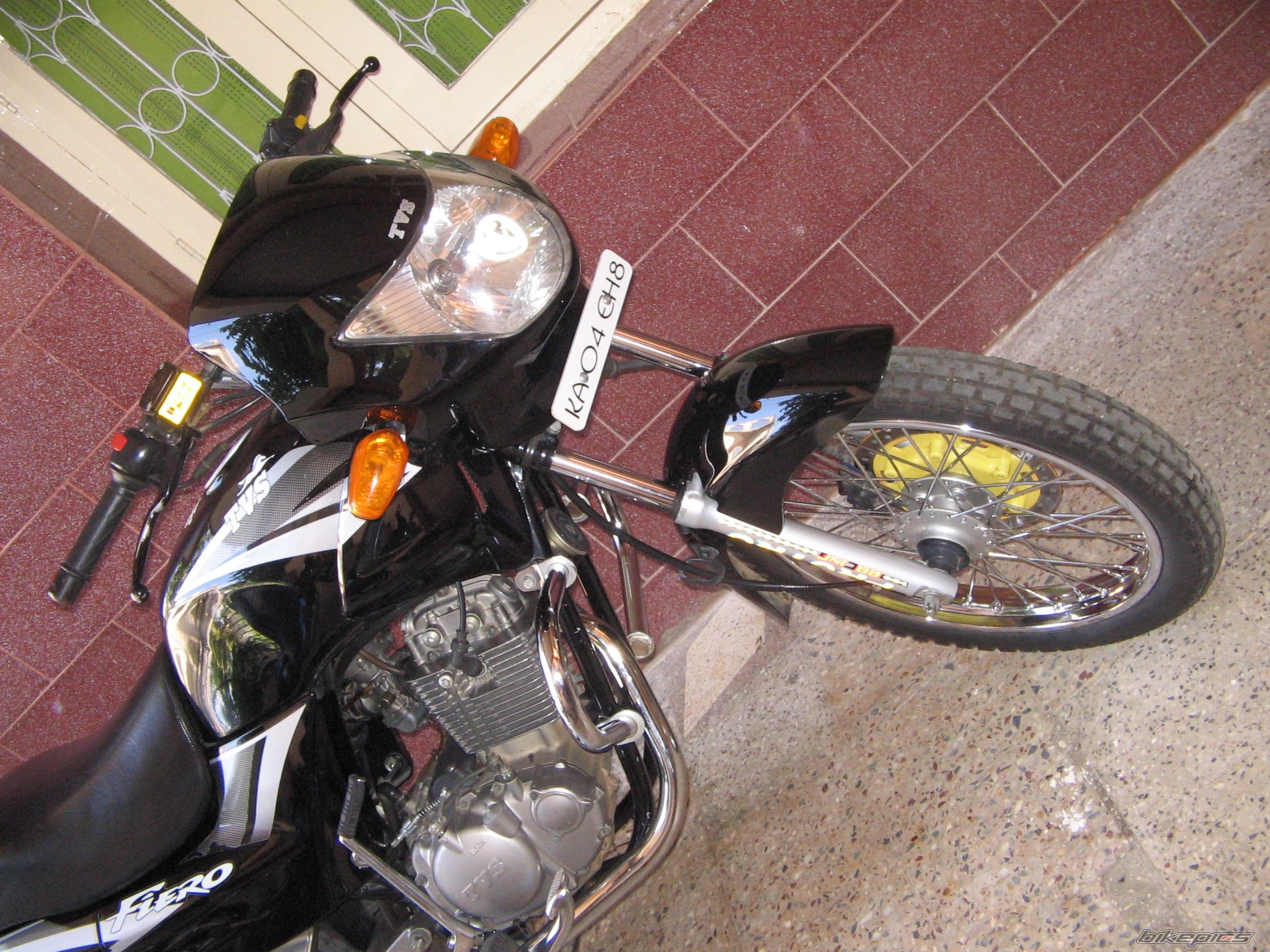 Photo 750901