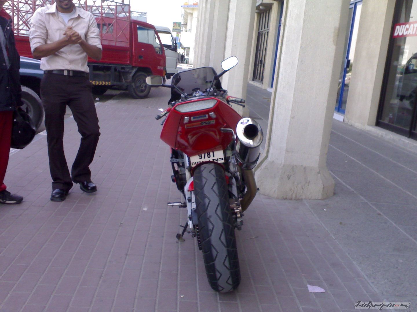 Photo 750926