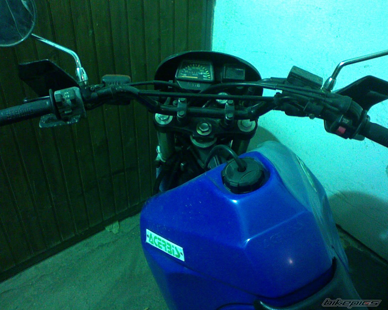 Photo 751408