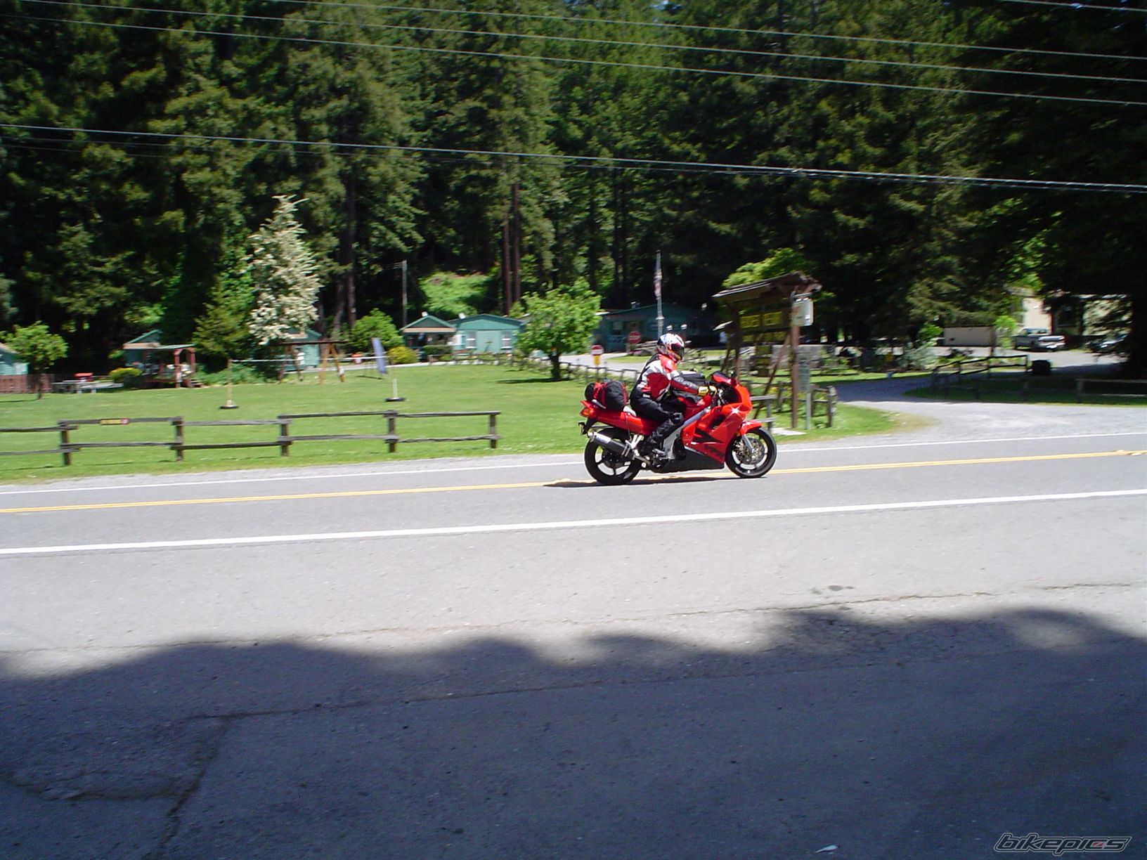 Photo 751463