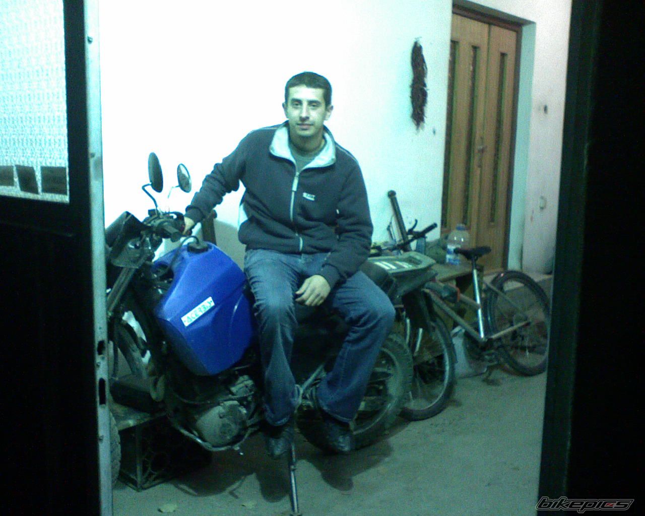 Photo 751928