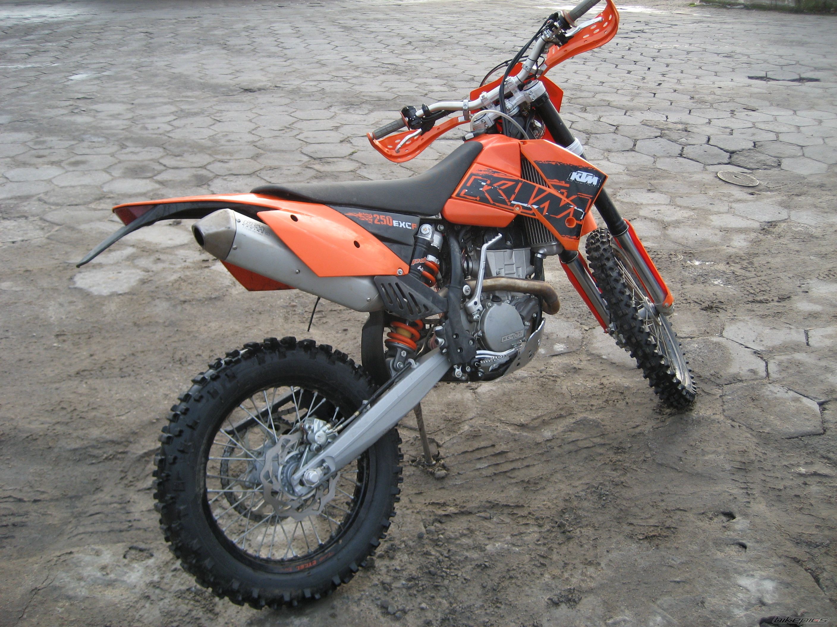 Bike Photo 755444