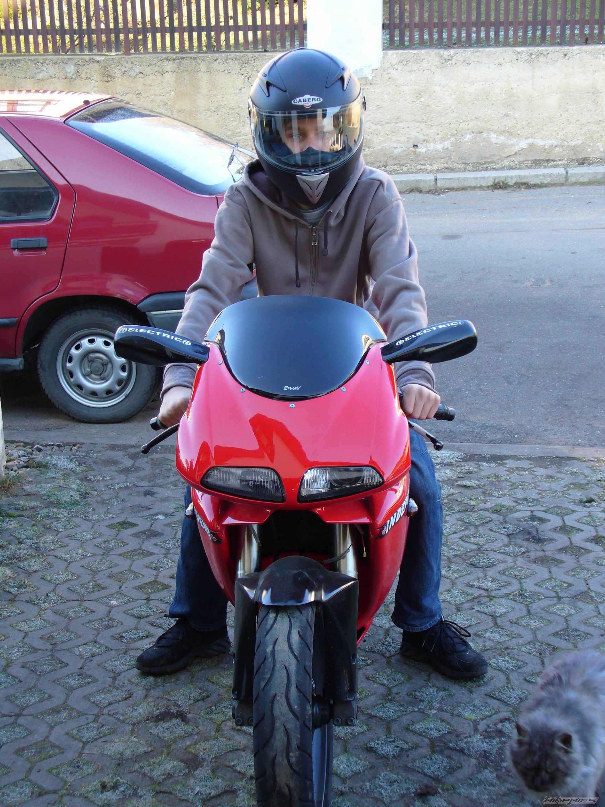 Photo 756095