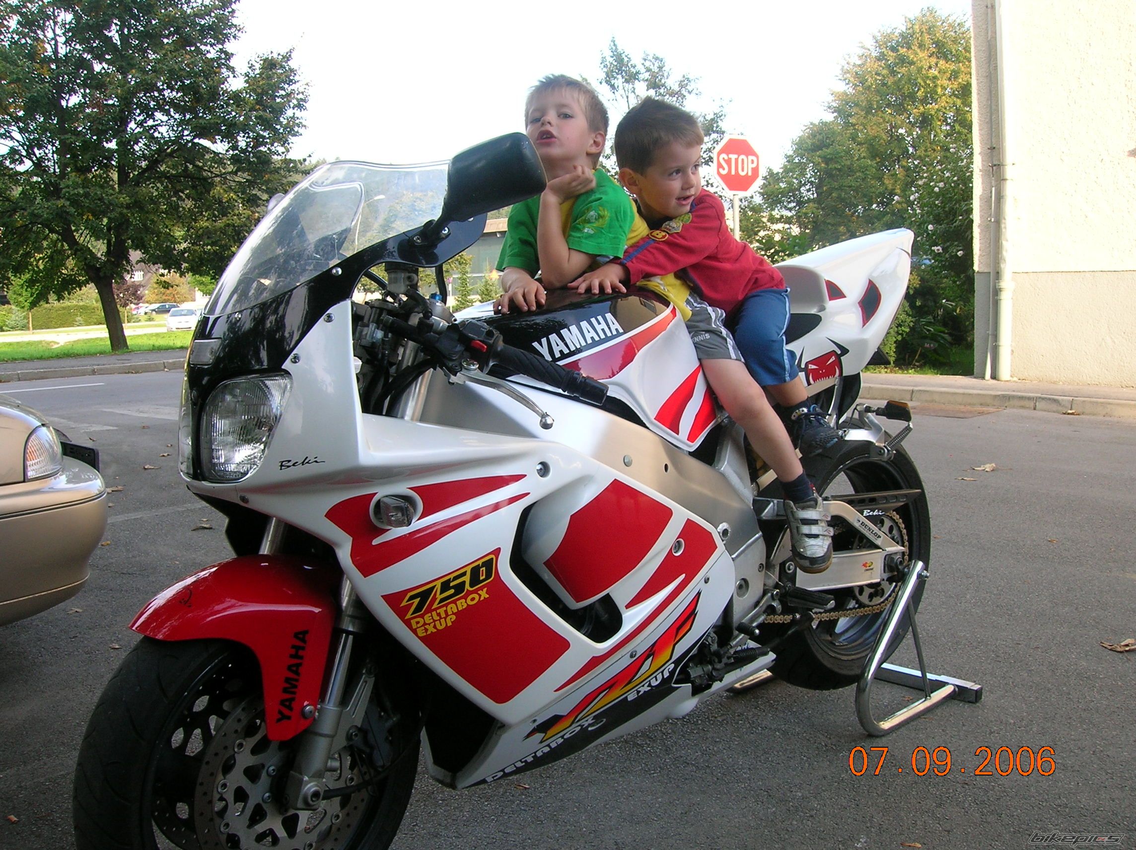 Bike Photo 758385