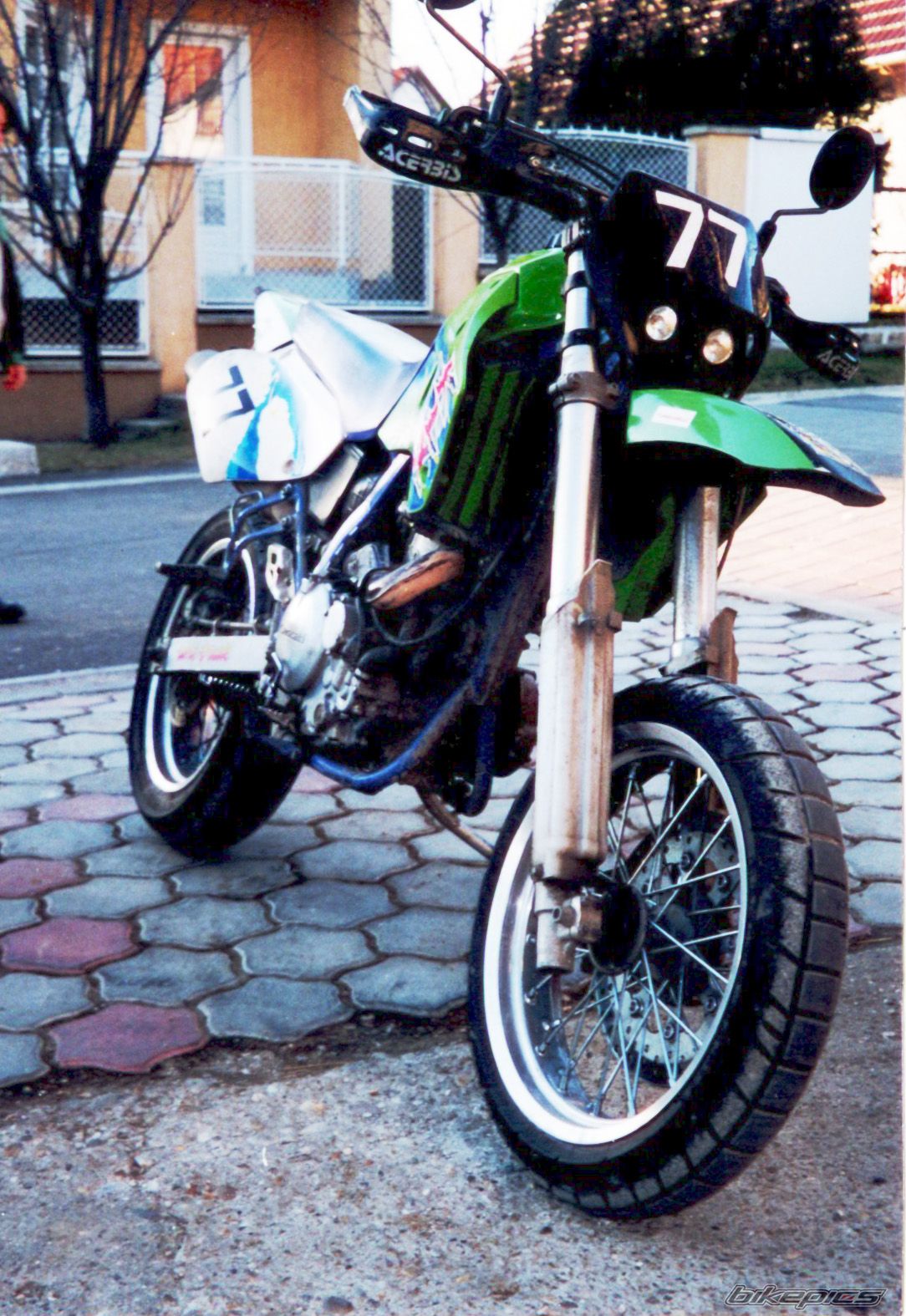 Bike Photo 758611