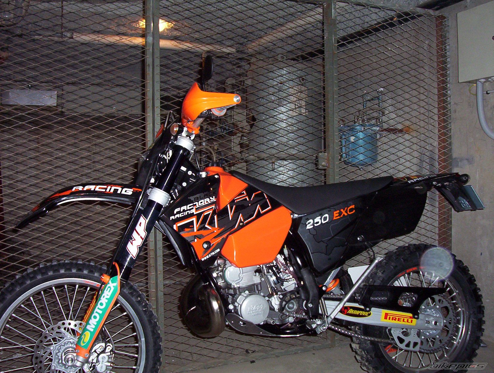 Bike Photo 758777
