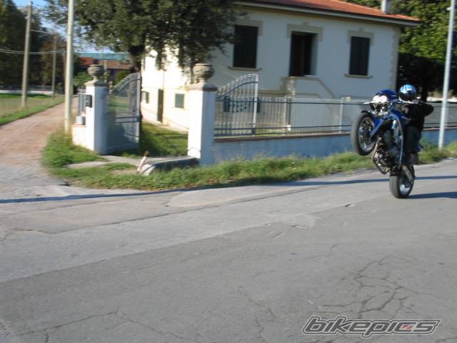 Photo 75900