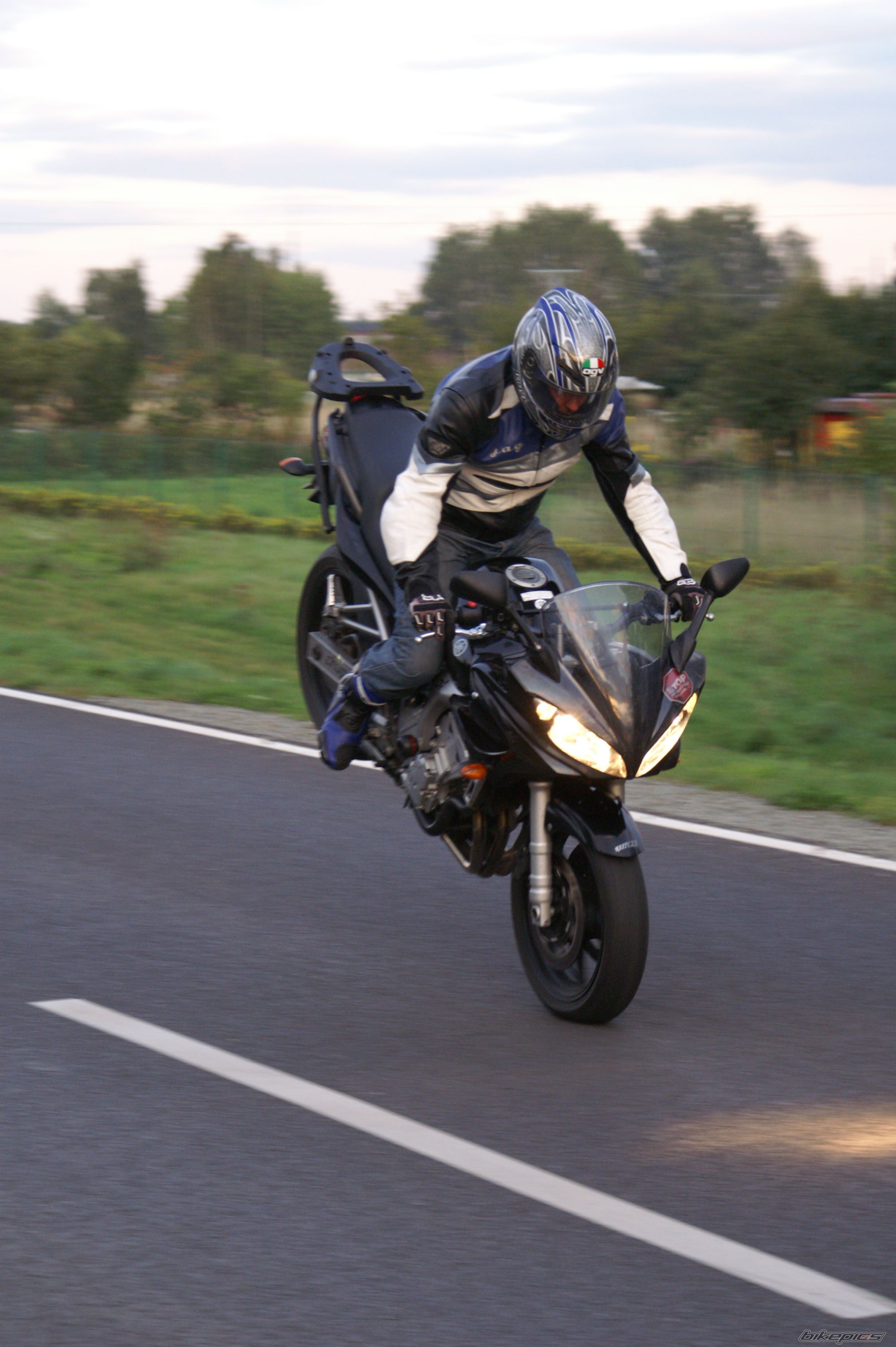 Bike Photo 759085