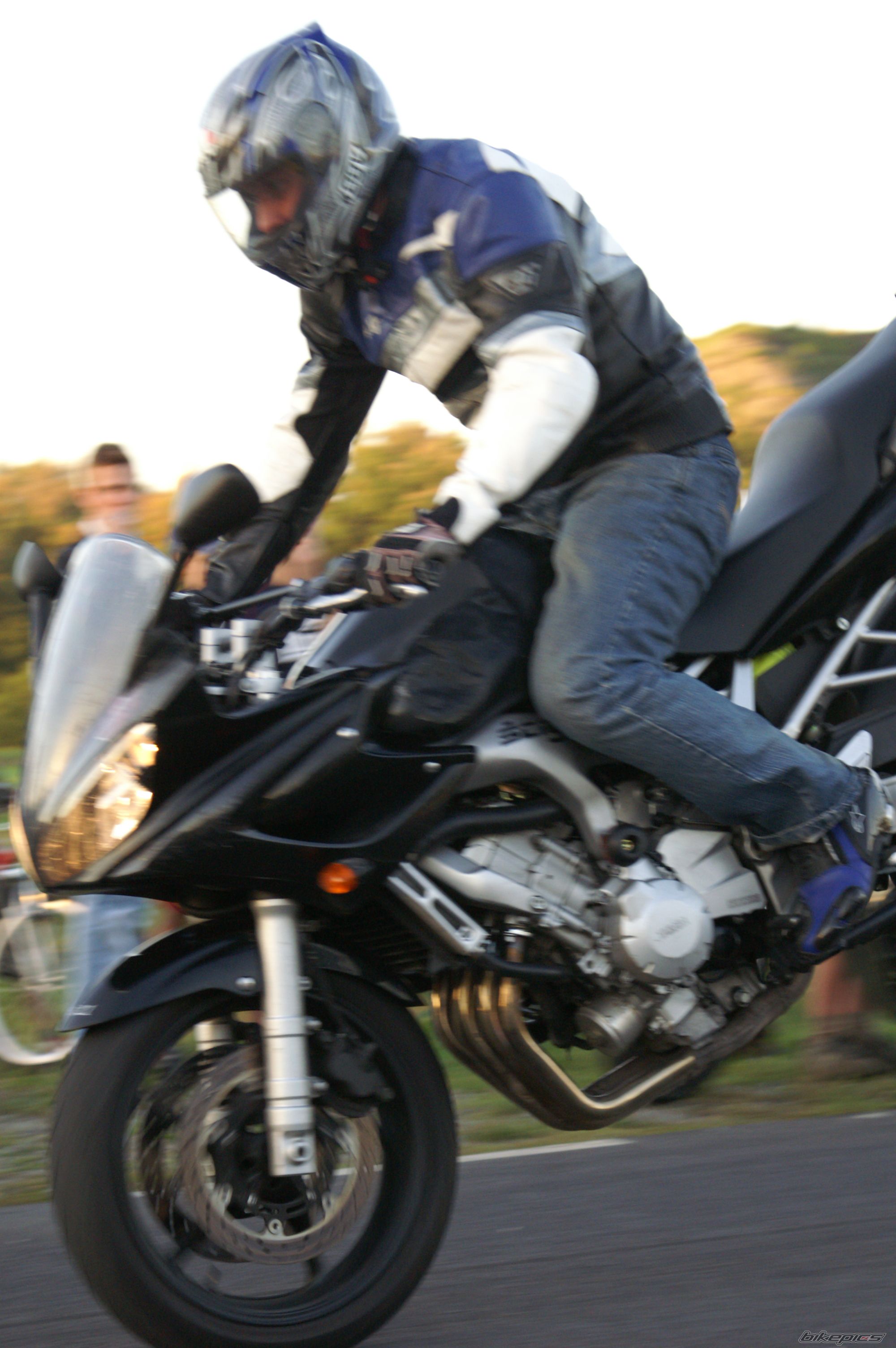 Bike Photo 759107