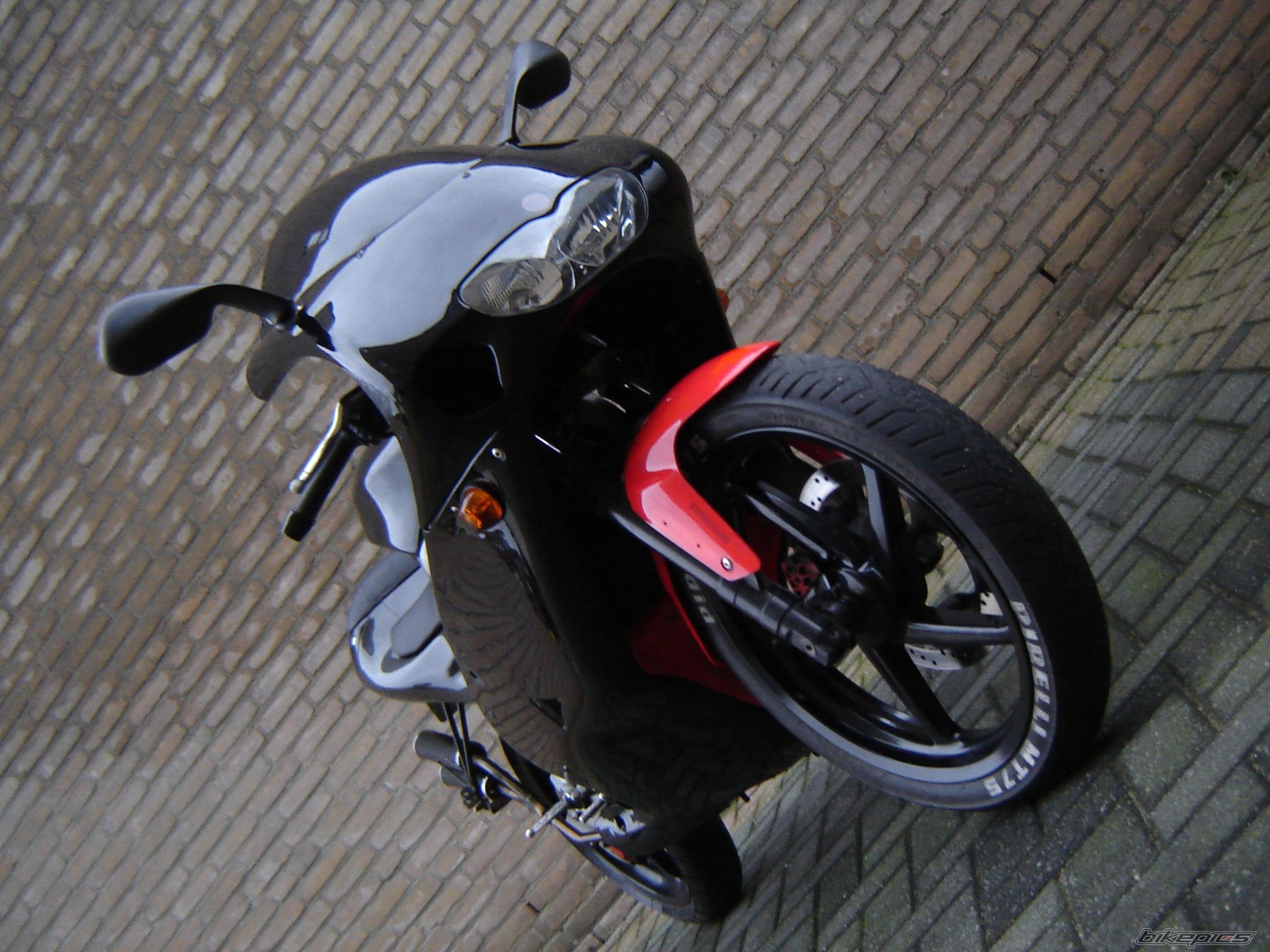 Bike Photo 759666