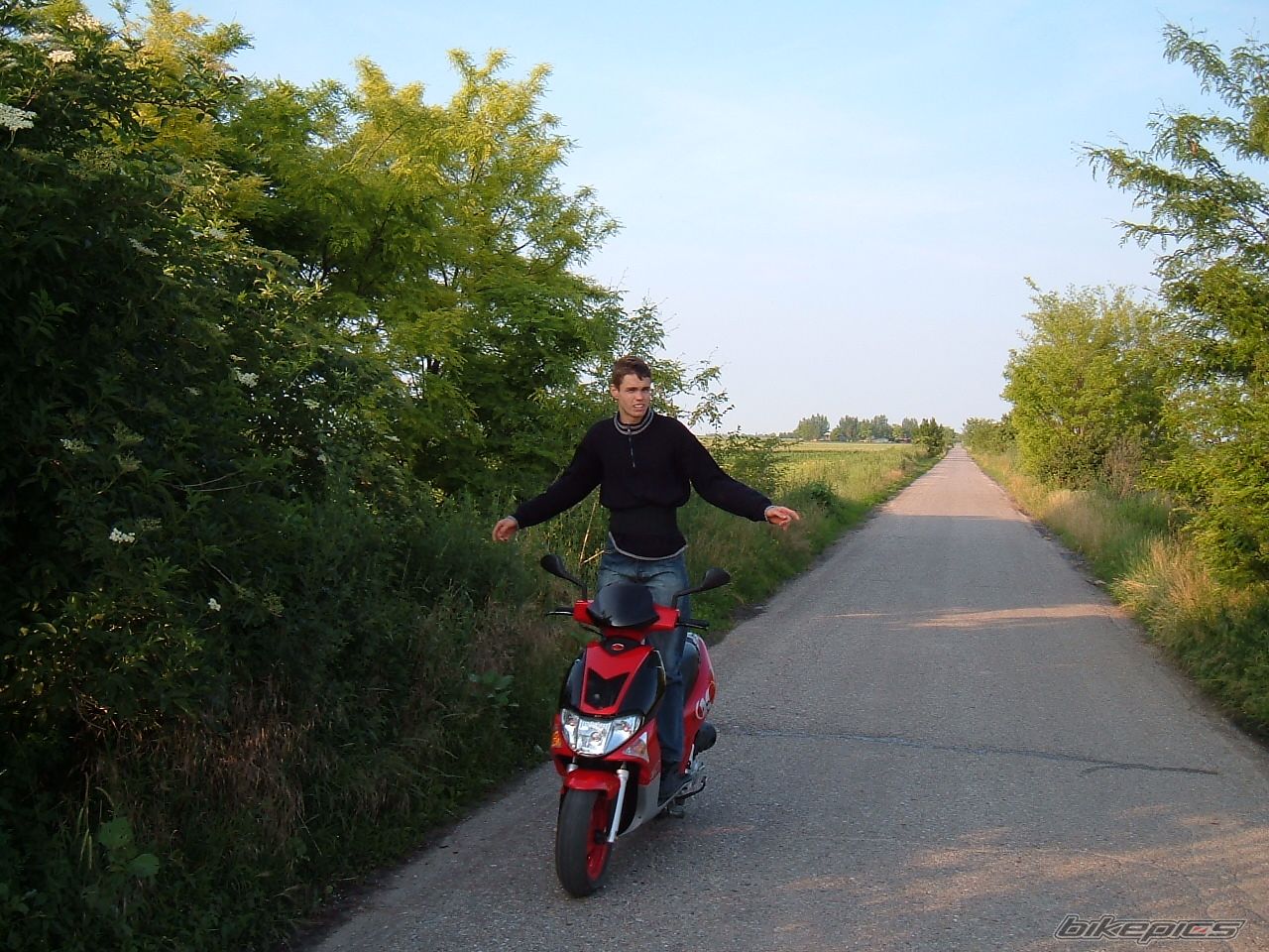 Bike Photo 762365