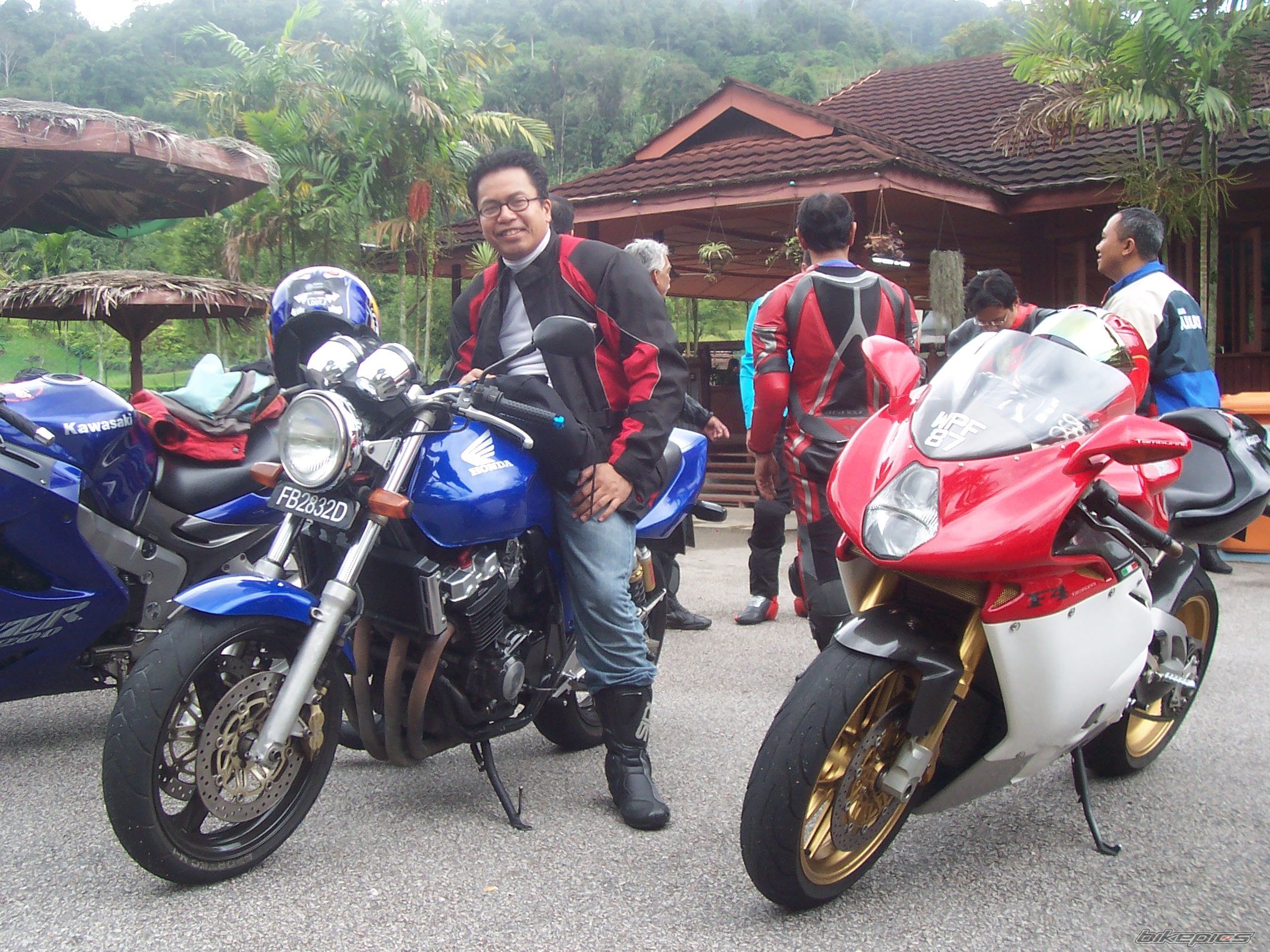 Bike Photo 765267