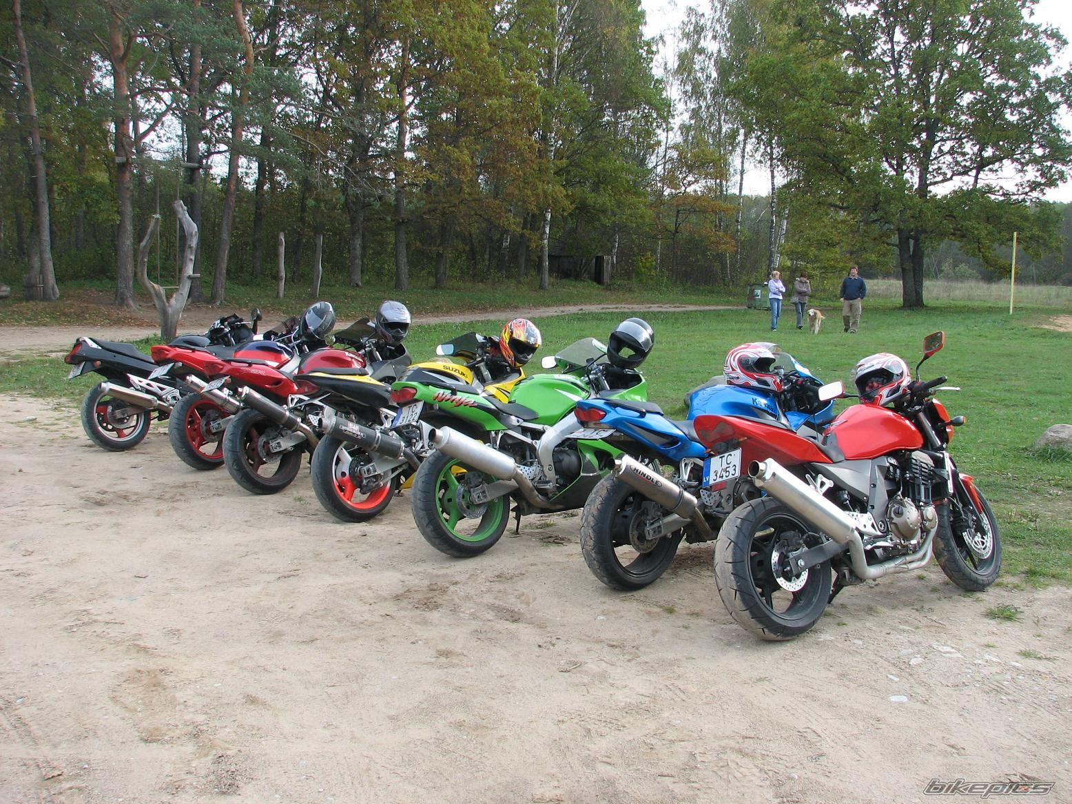 Bike Photo 765352