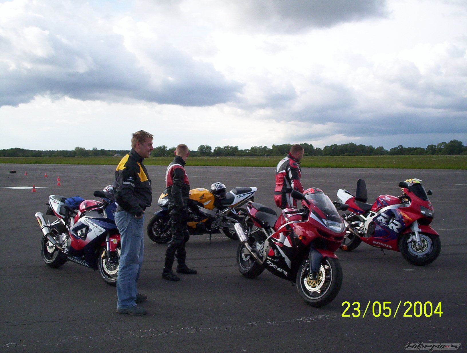 Bike Photo 765359