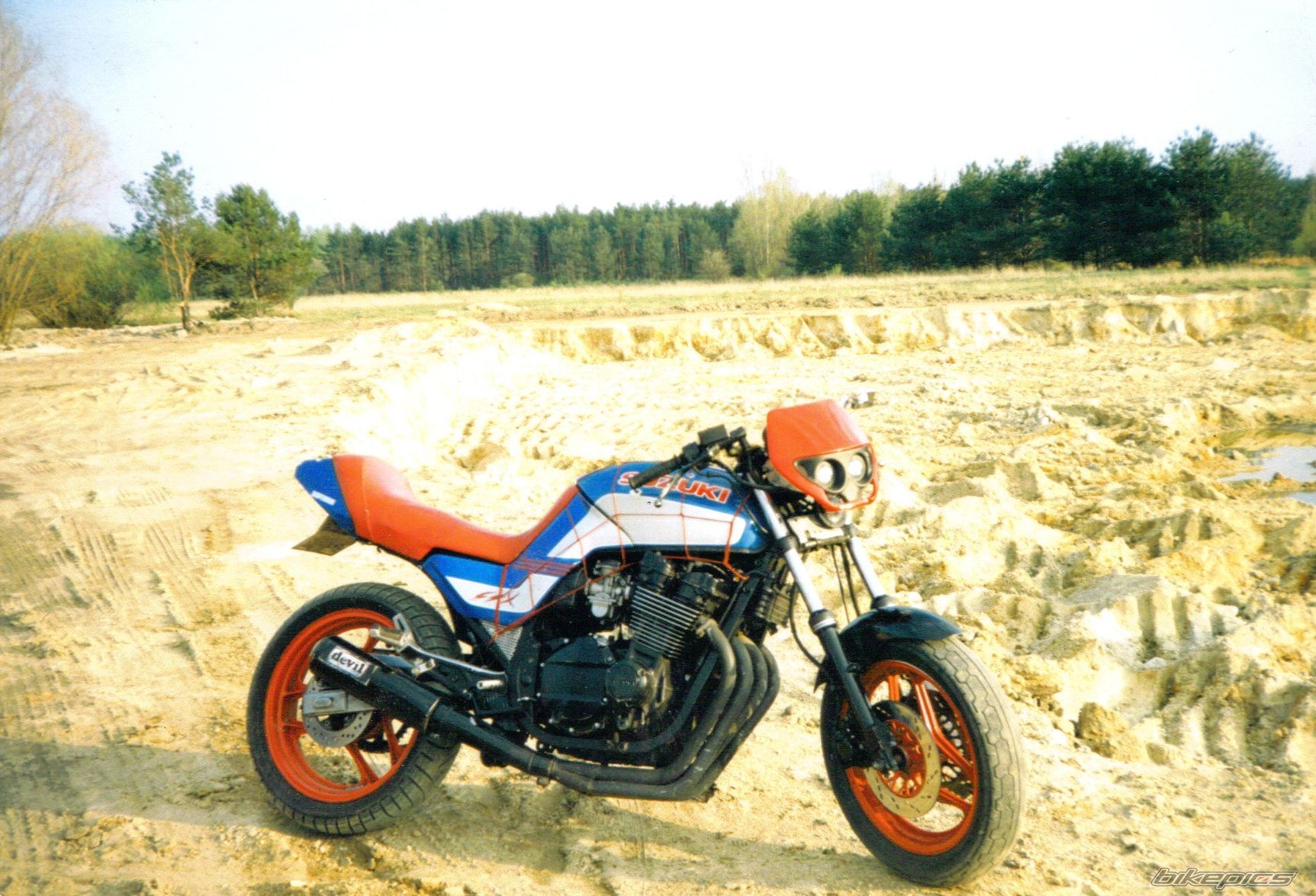 Bike Photo 765471
