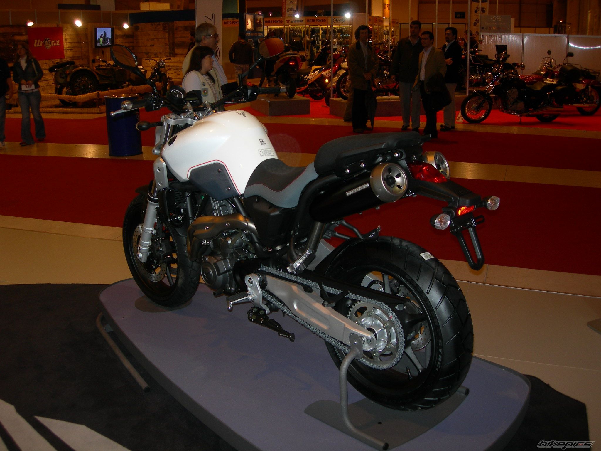 Bike Photo 765515