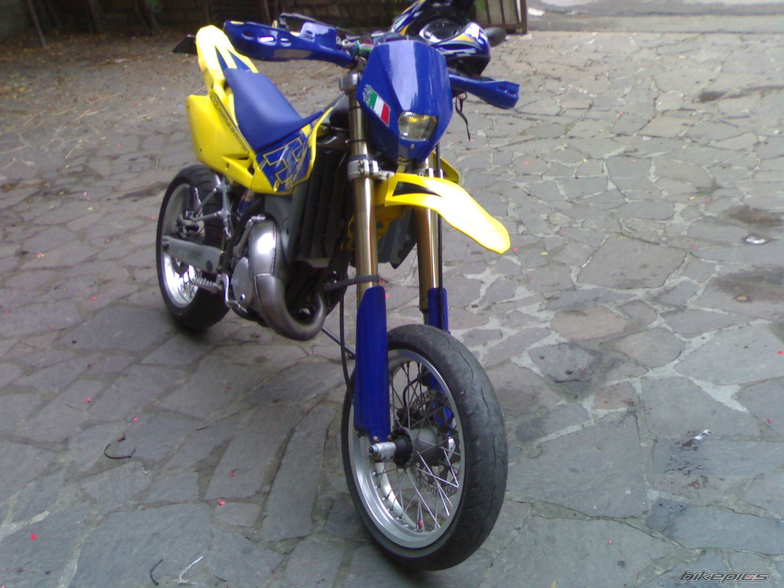 Bike Photo 765725