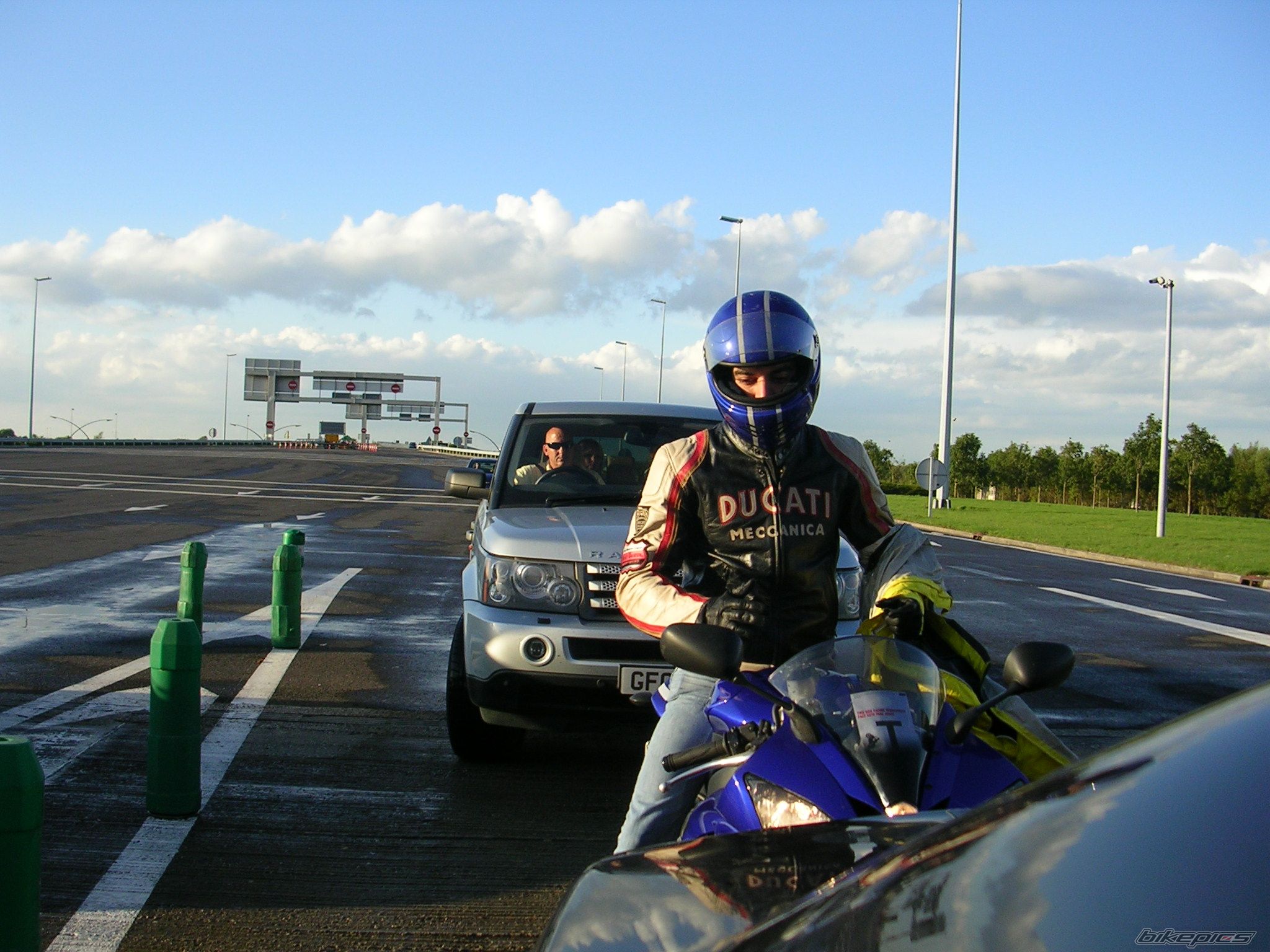 Bike Photo 765832