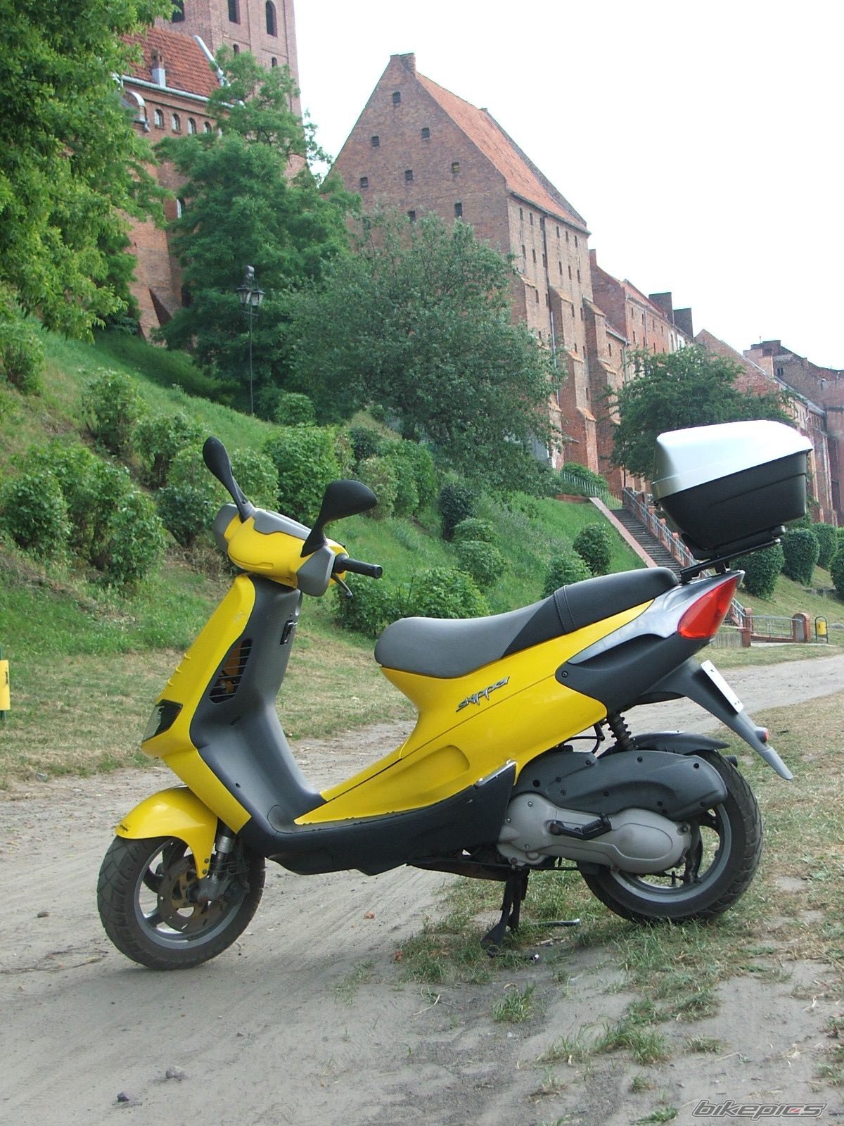 Bike Photo 766449