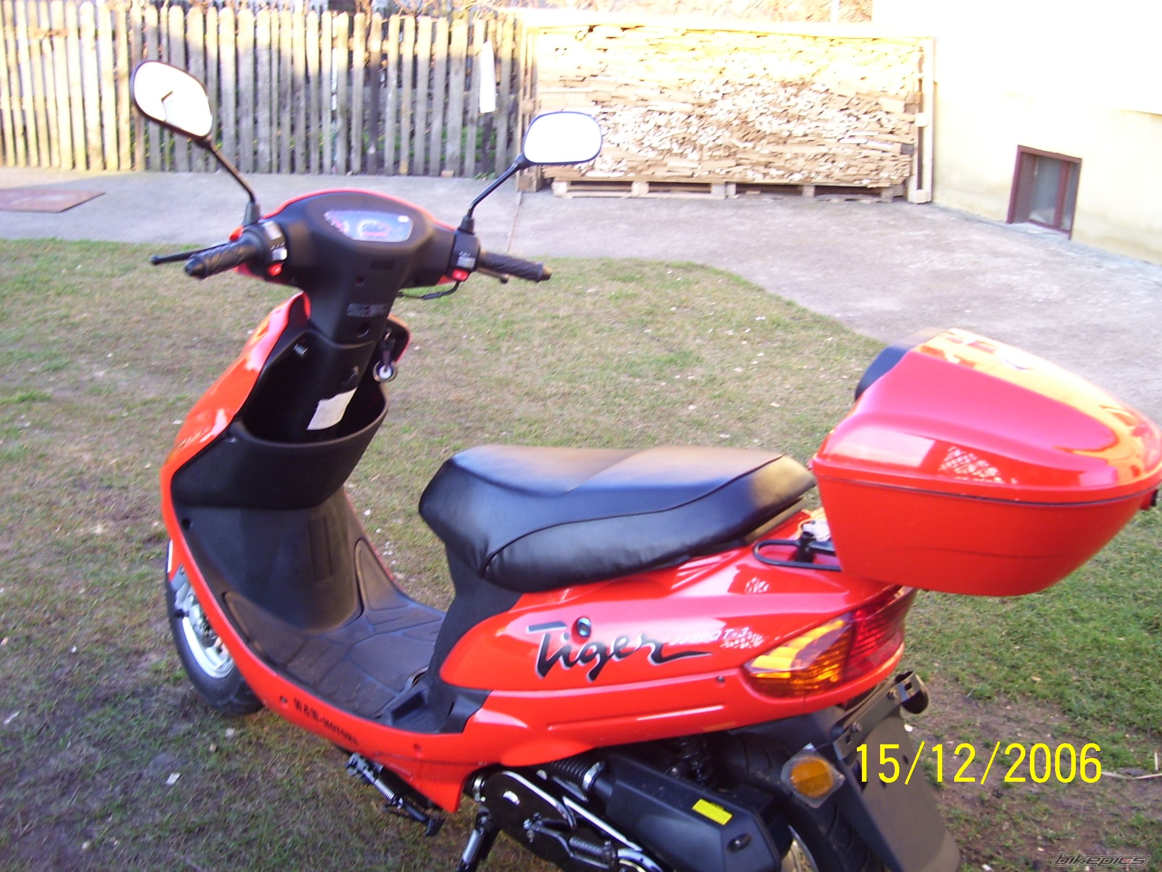 Photo 766596