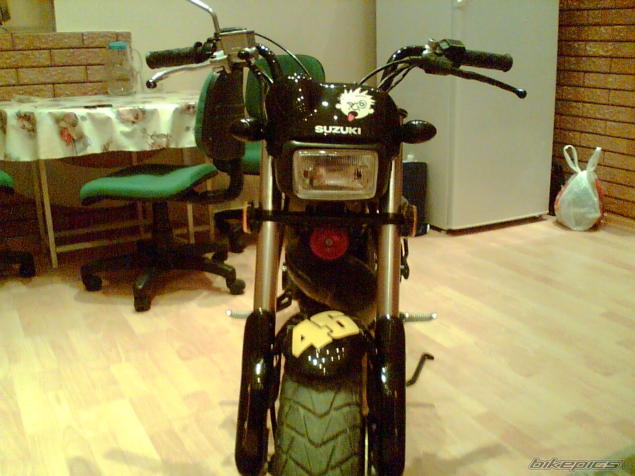 Photo 766617