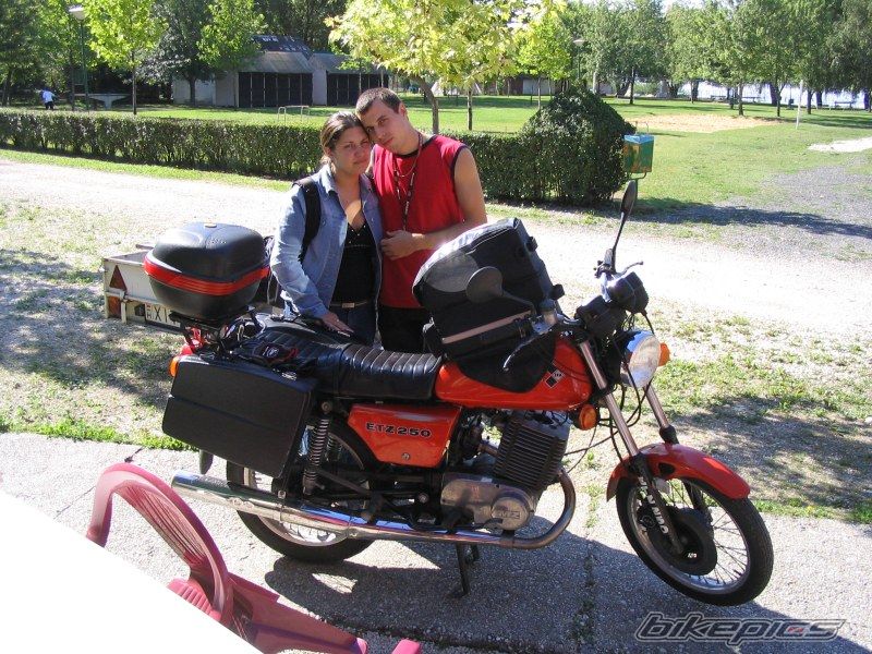 Photo 768355