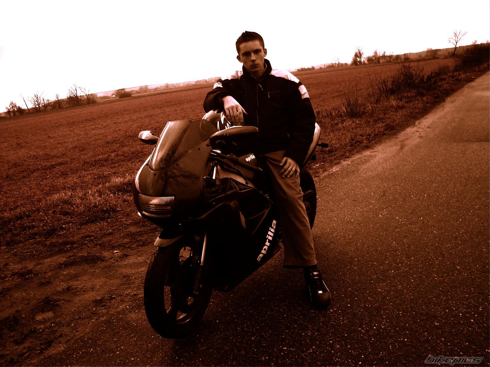 Photo 768845