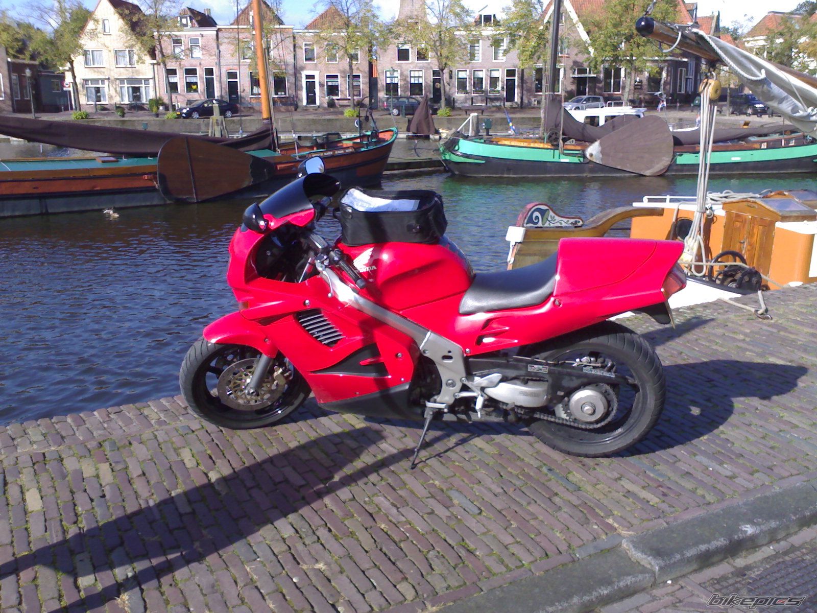 Photo 769921