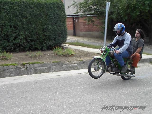Photo 77182