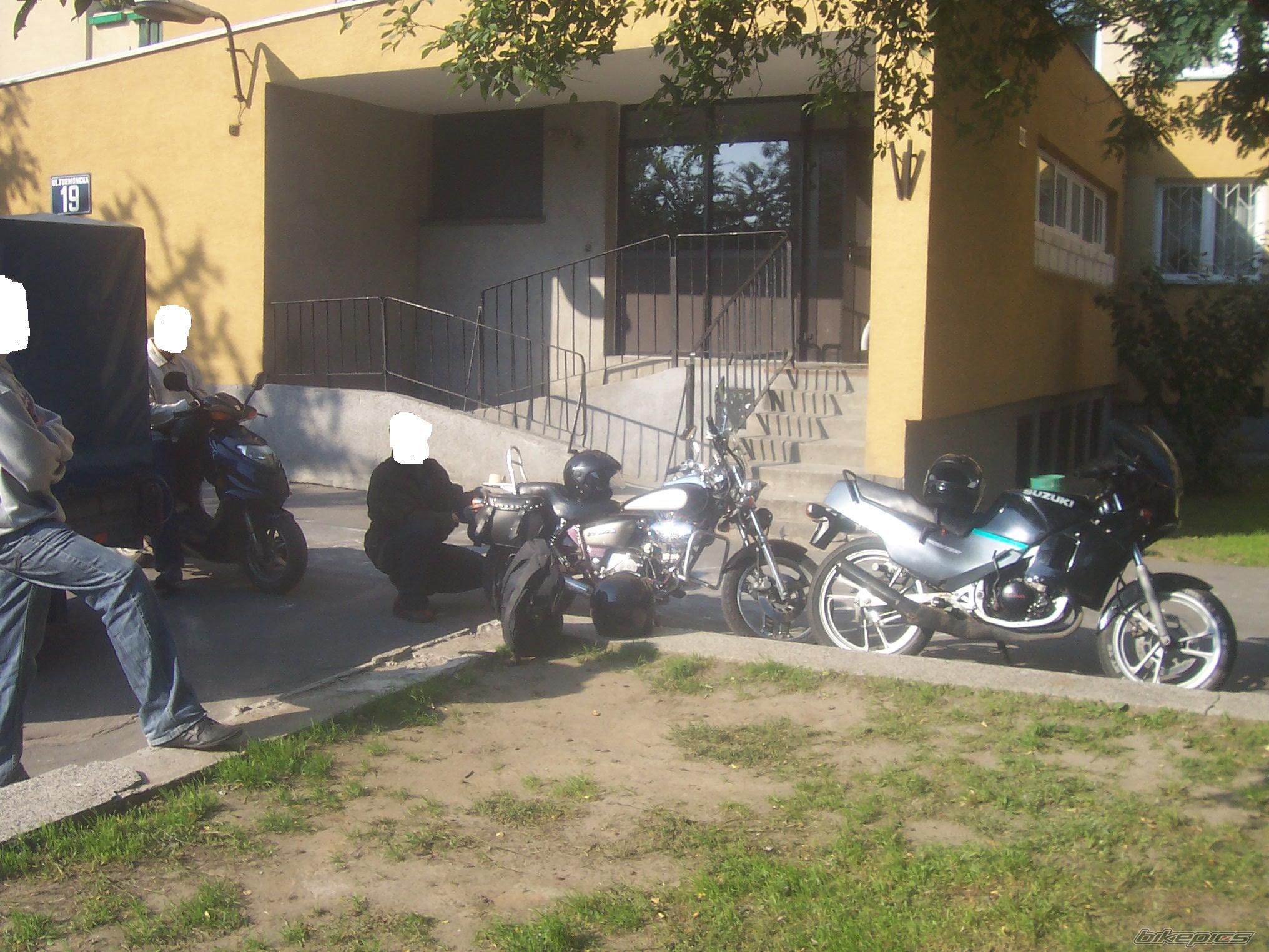 Photo 774015