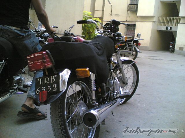 Photo 775036