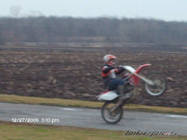 Photo 775231