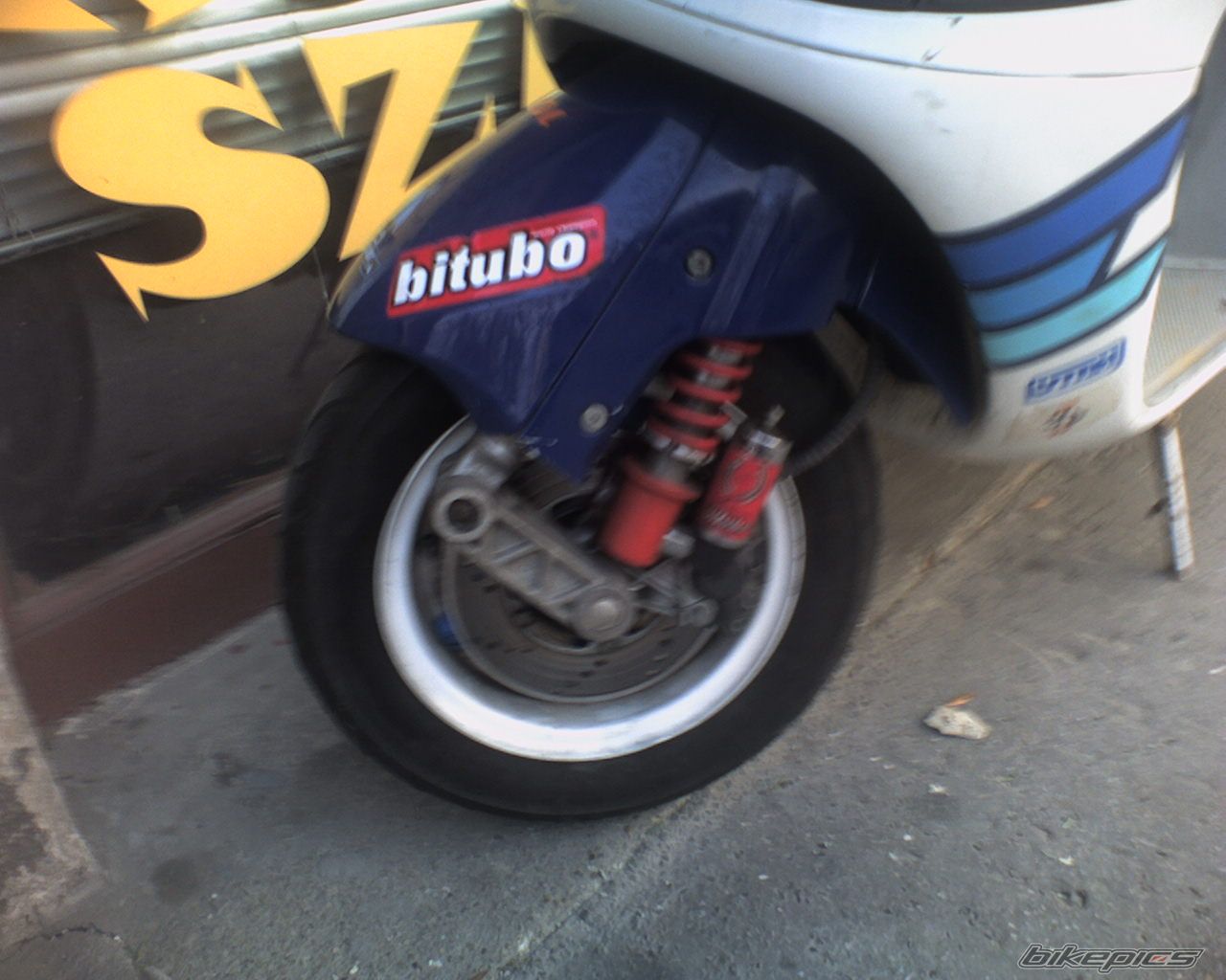 Photo 775957