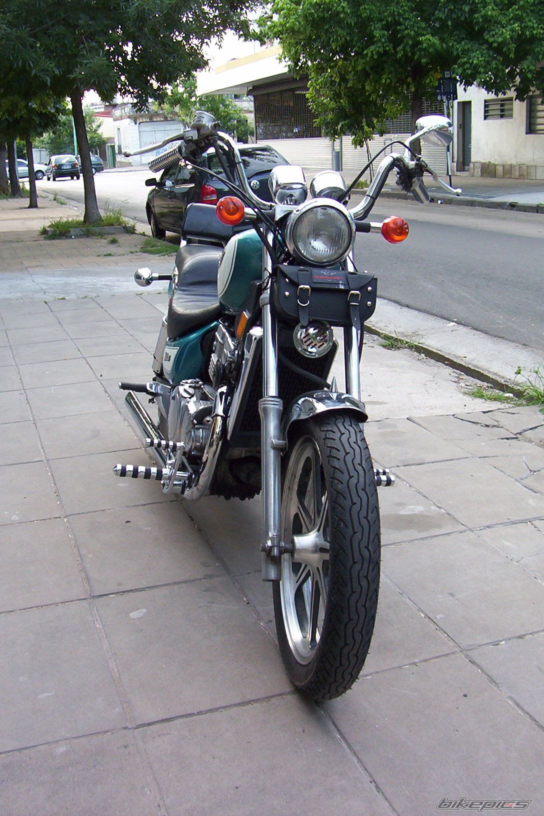 Photo 778395