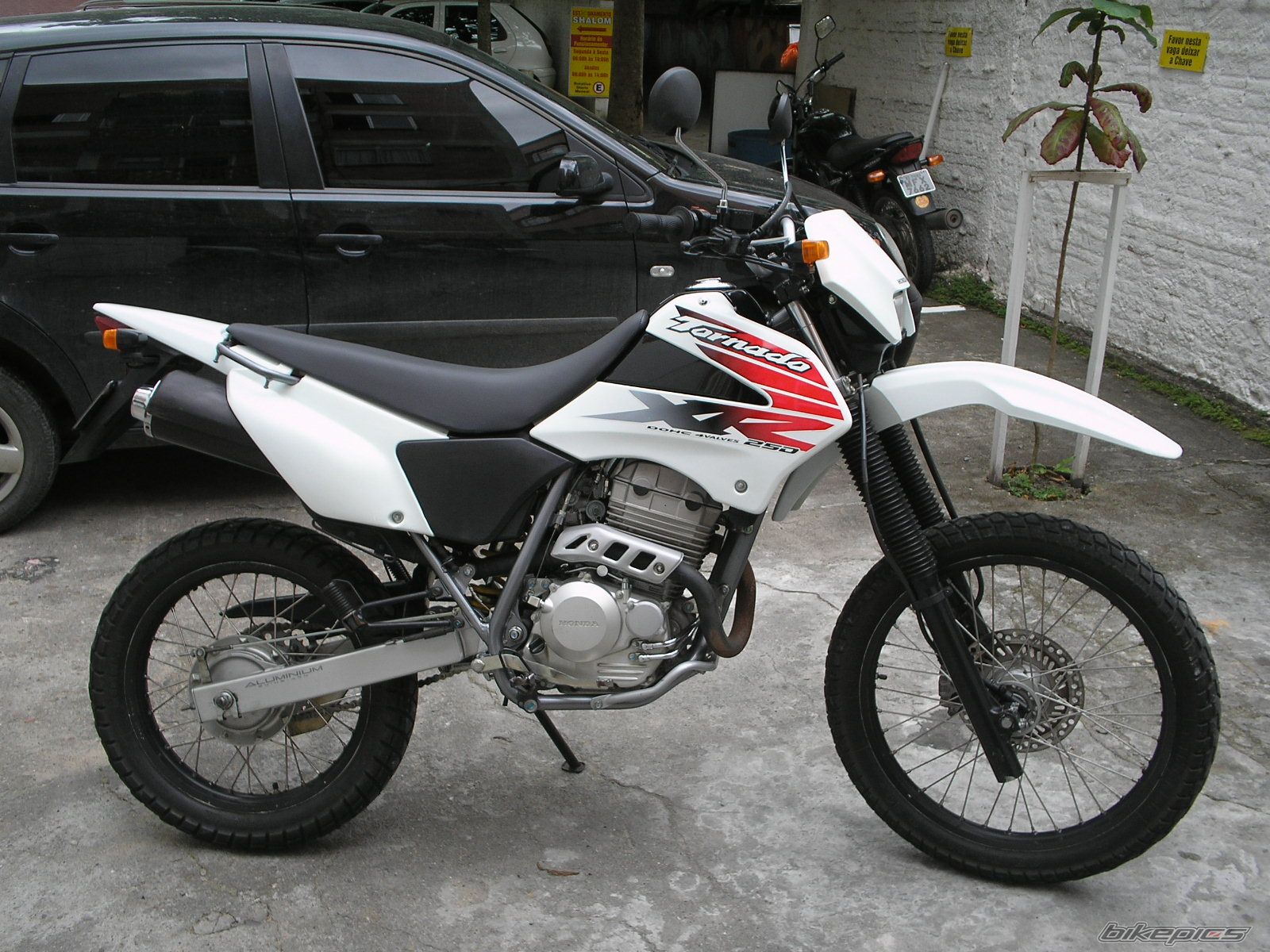 Photo 778972