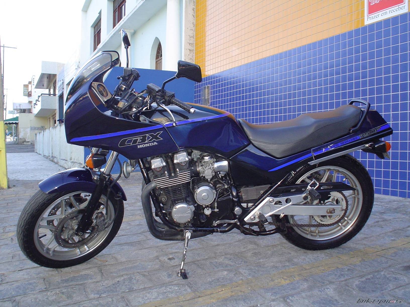 Bike Photo 78200