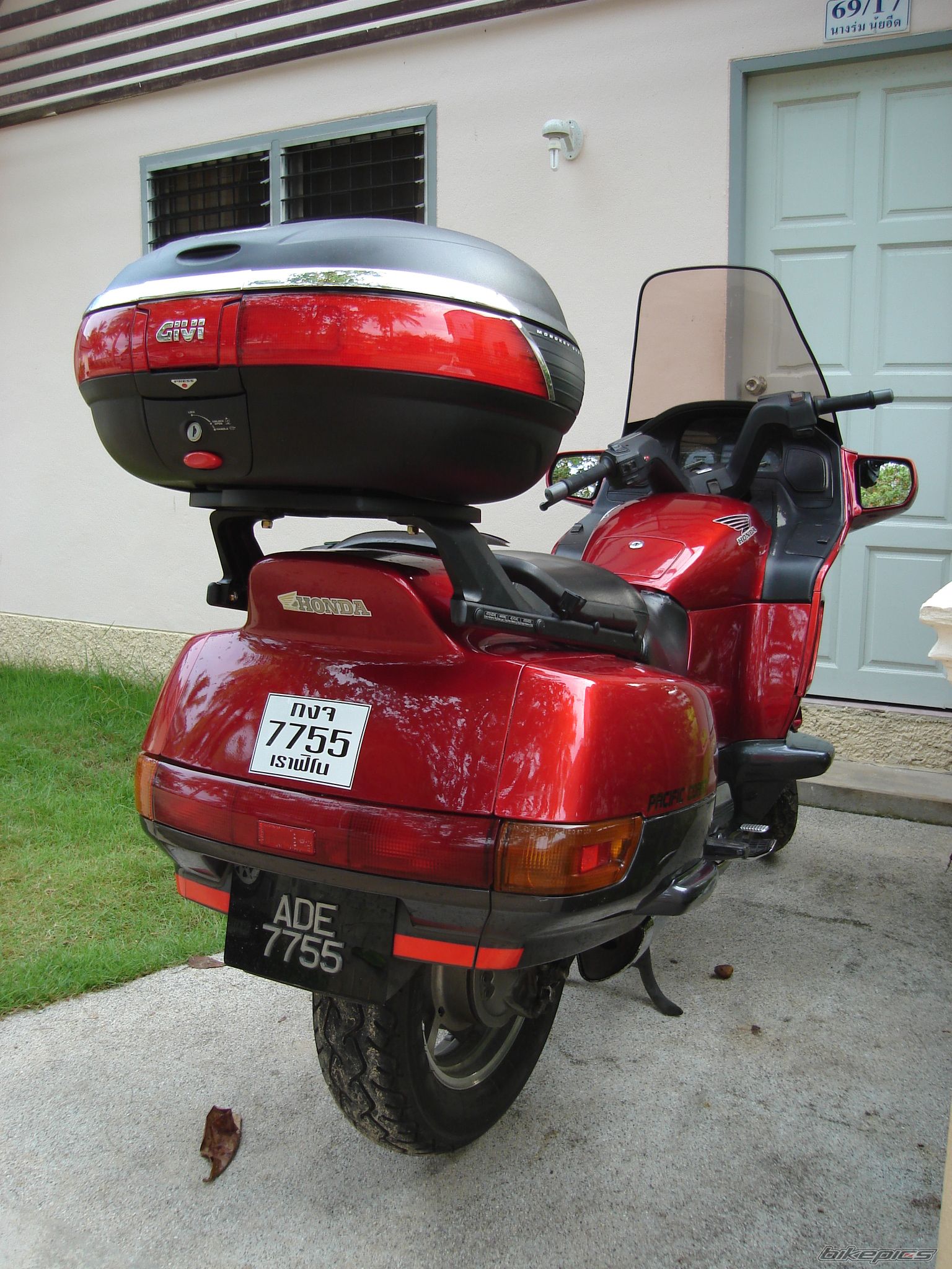 Photo 783975