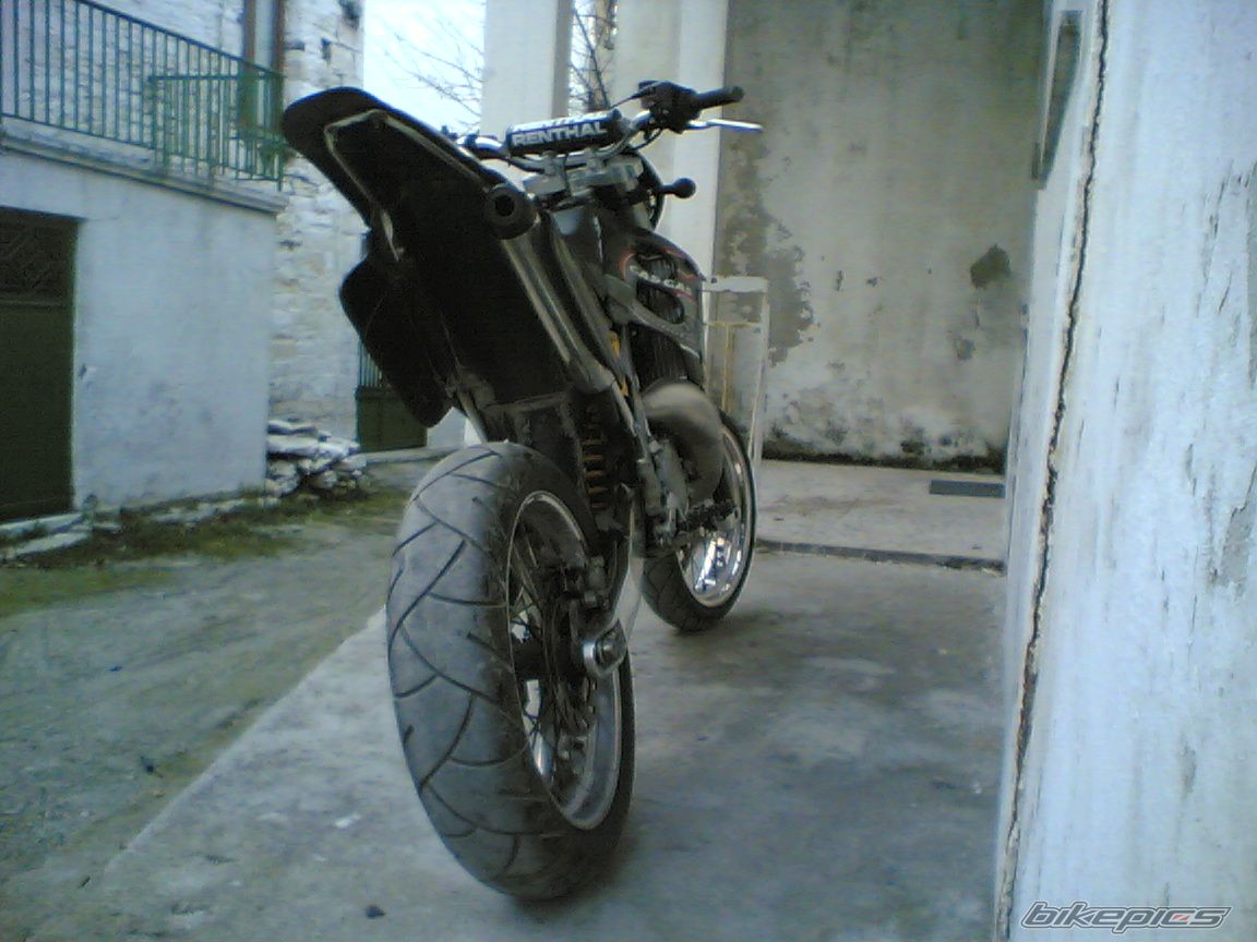 Photo 784110
