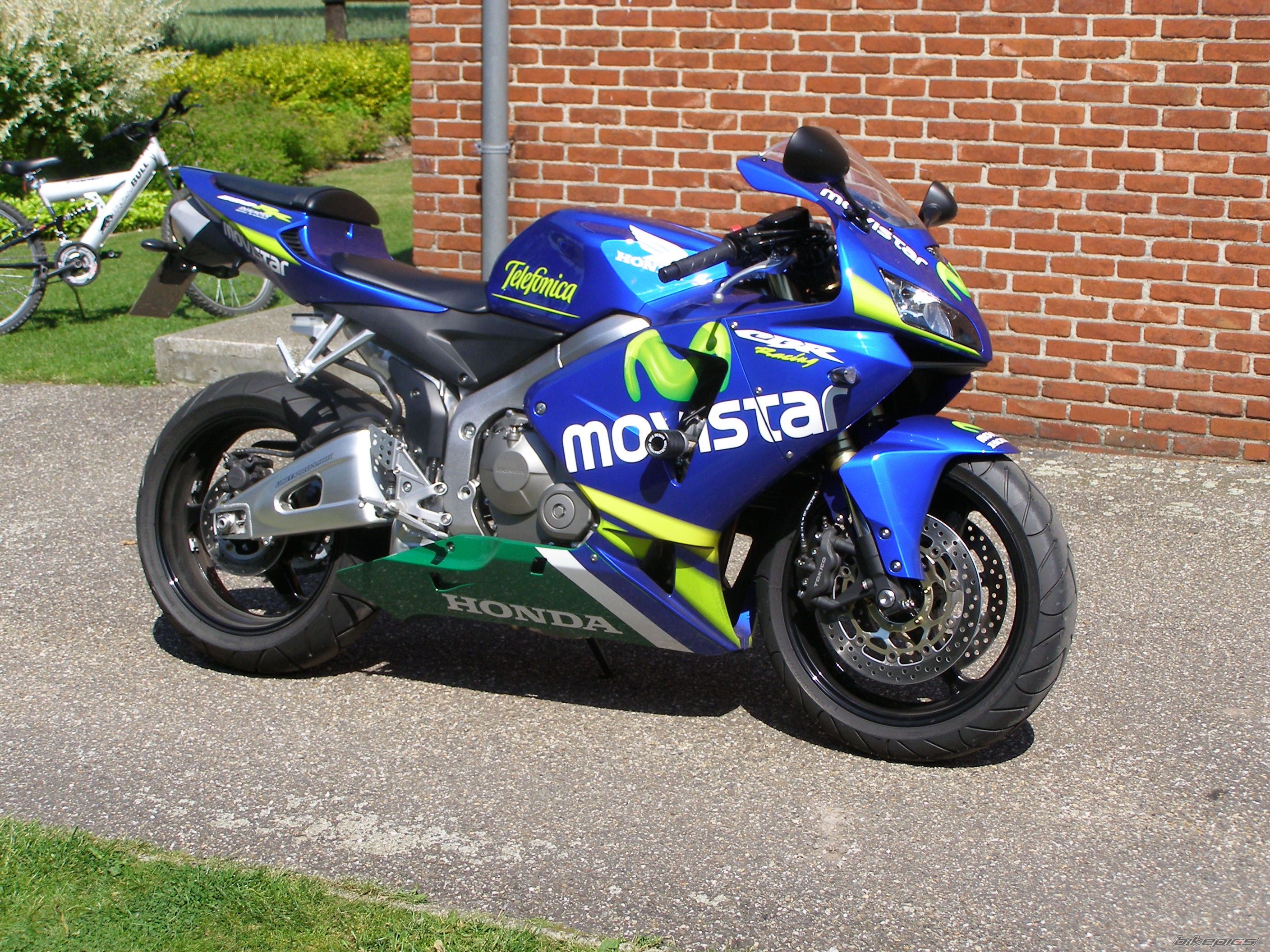 Bike Photo 784116