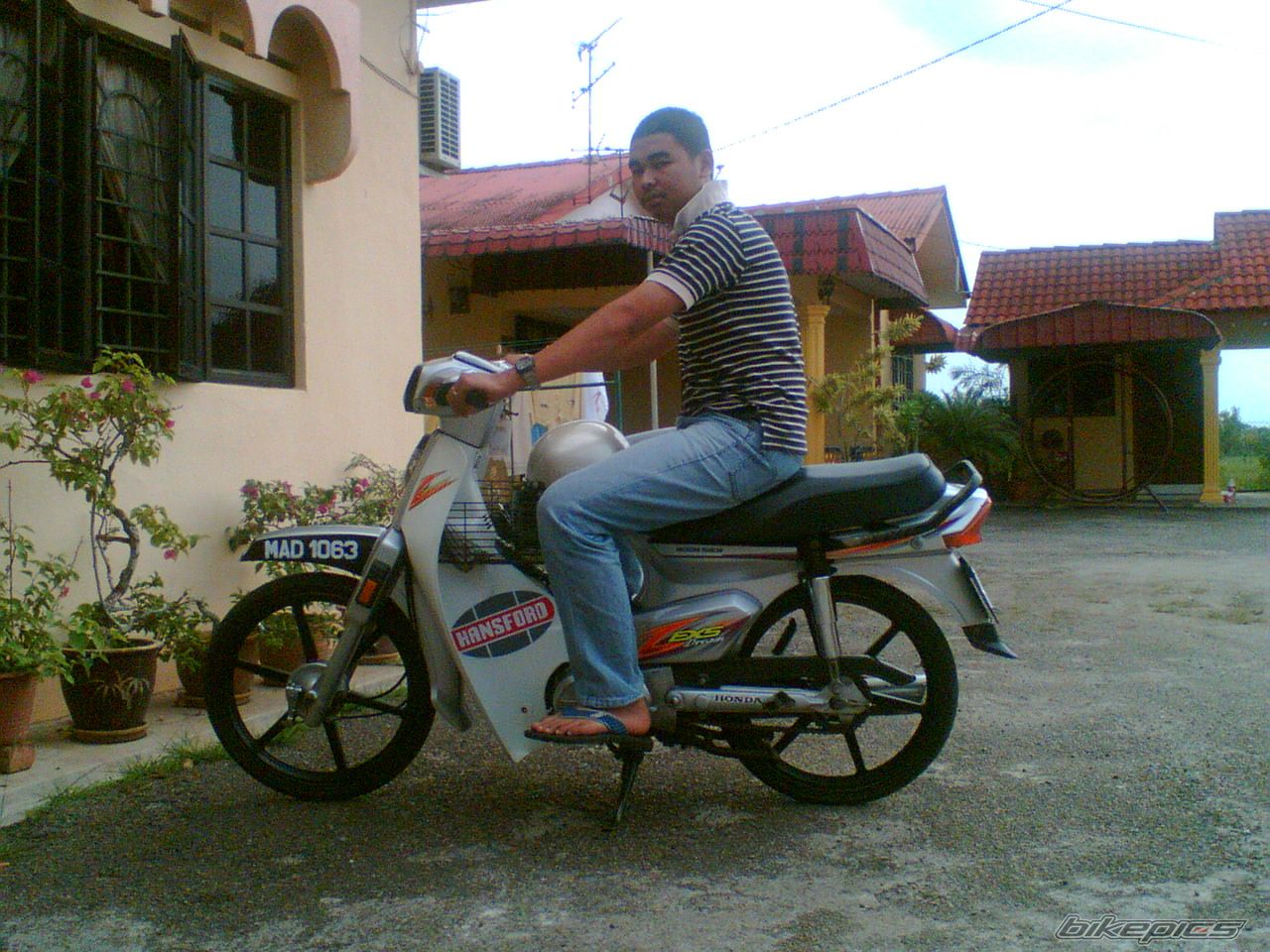 Photo 784176