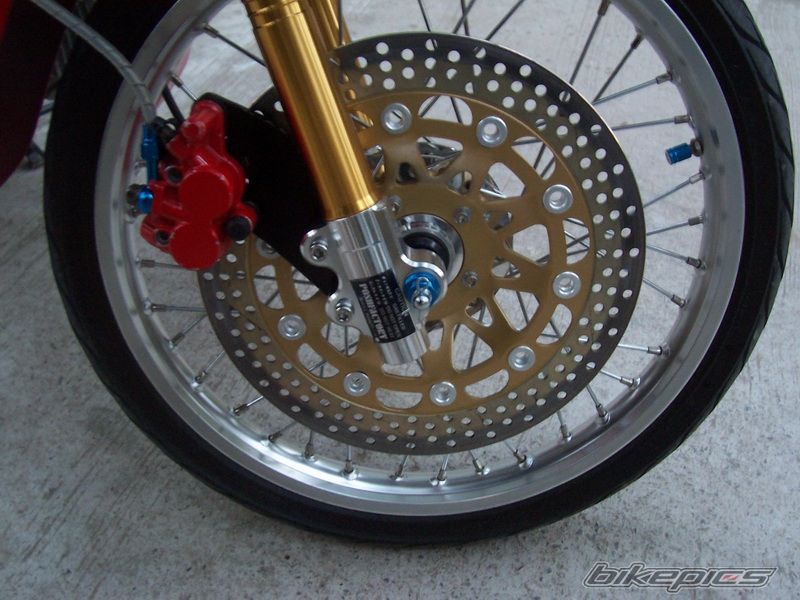 Photo 784331