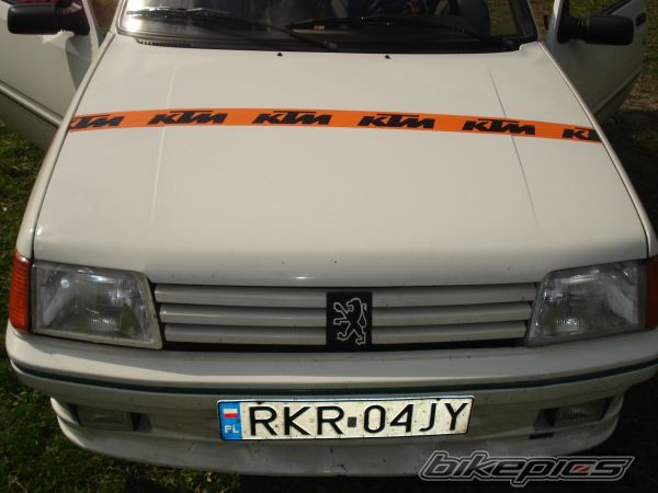 Photo 784459