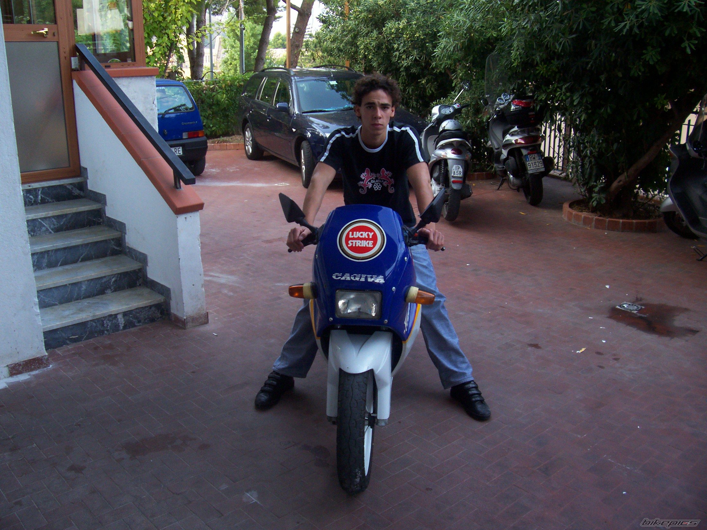 Bike Photo 786896