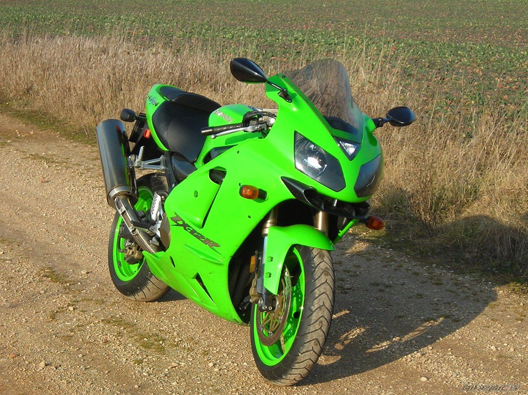 Bike Photo 789675