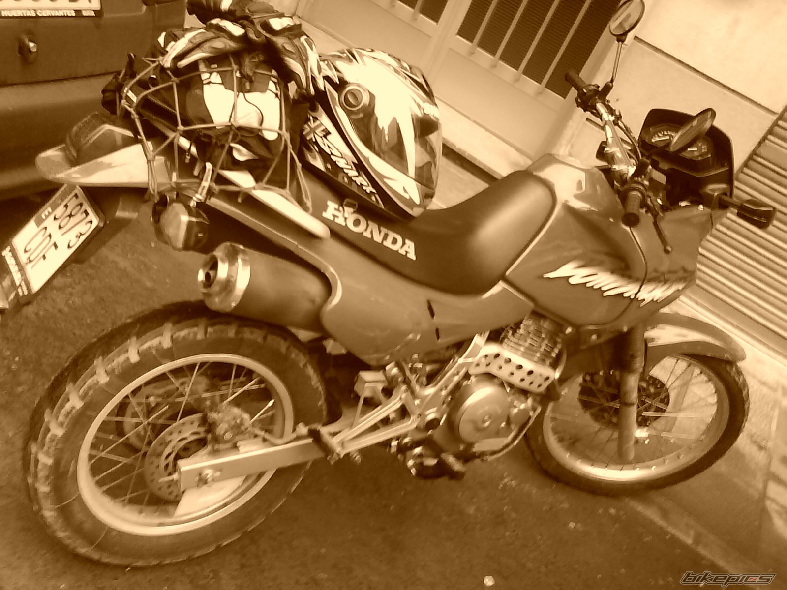 Photo 789921