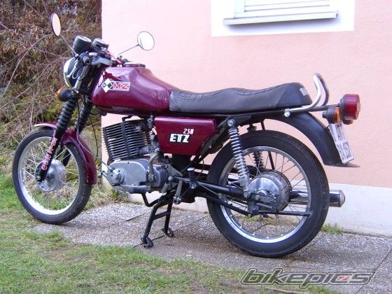 Bike Photo 789937