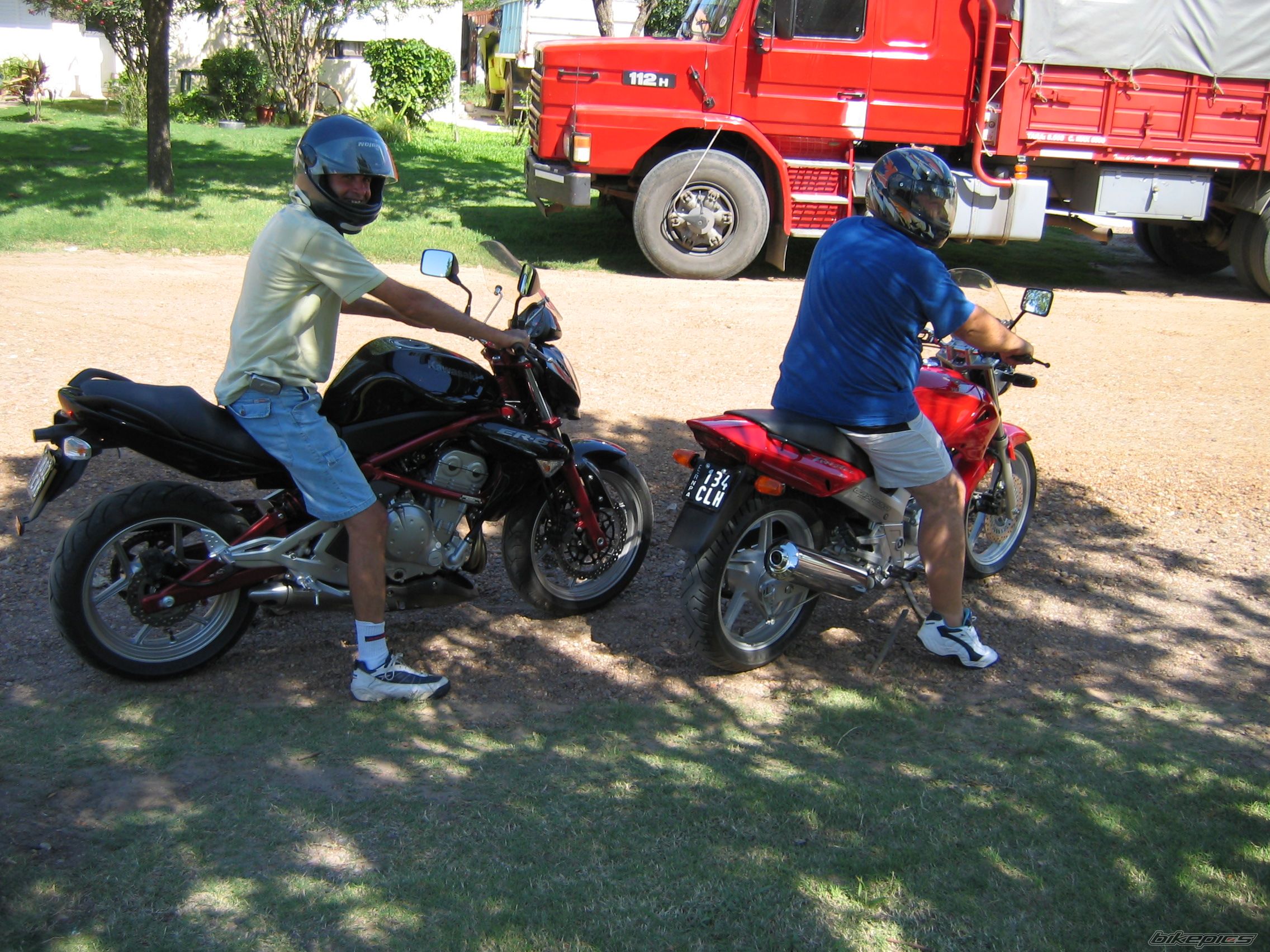 Photo 798176